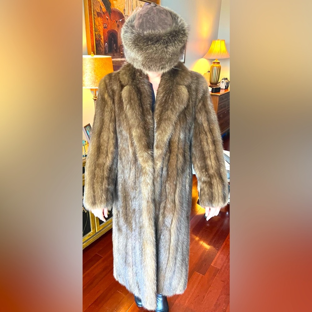 Giorgio Armani Sable Fur Coat & J. Mendel Hat Made to Match in Paris - Size 6ish